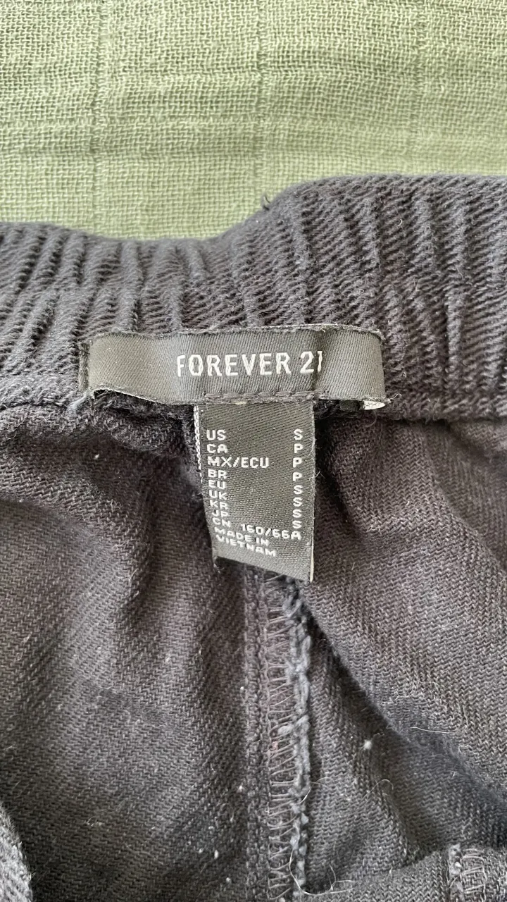 Short Forever 21 - imagen 4