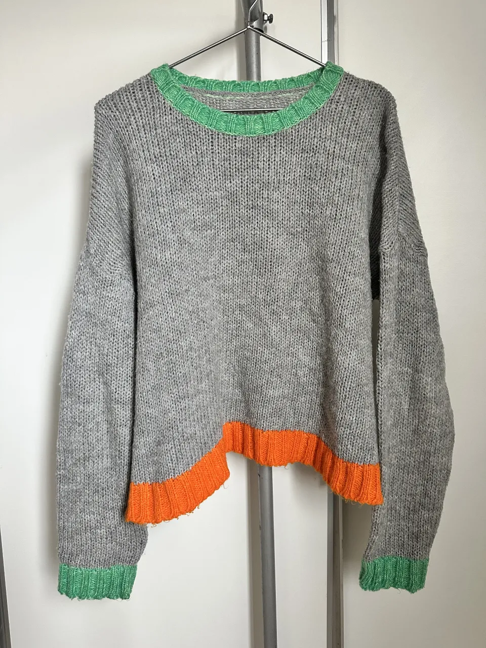 Sweater A ≠ - imagen 2