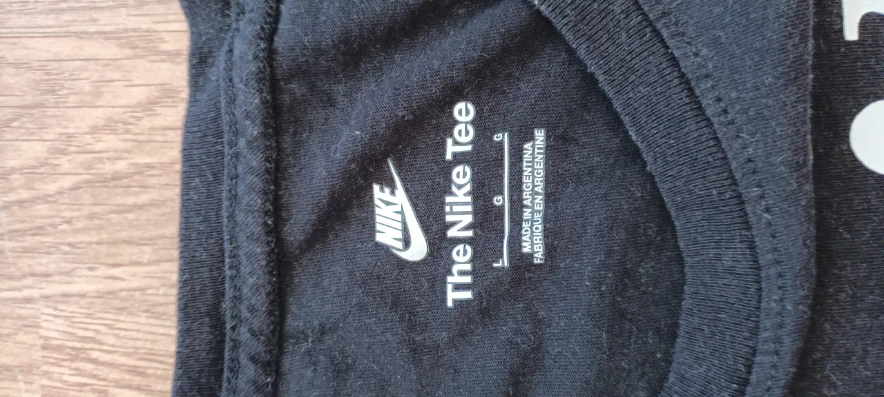 Remera Nike - Vista 3