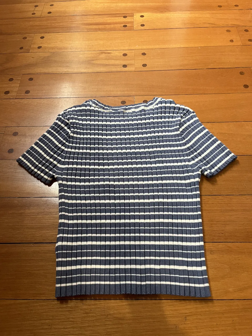 Remera H&M - imagen 2