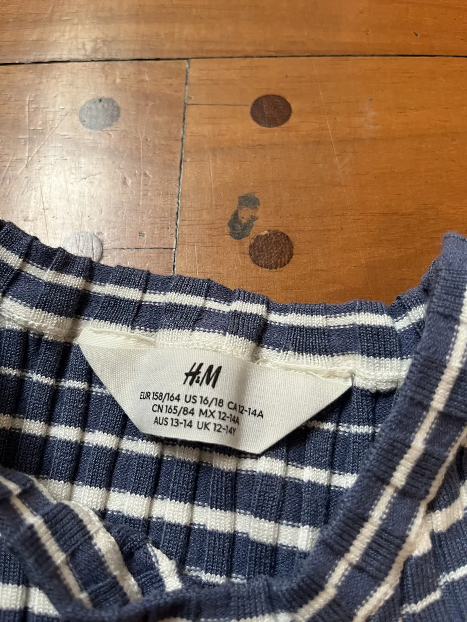 Remera H&M - imagen 3