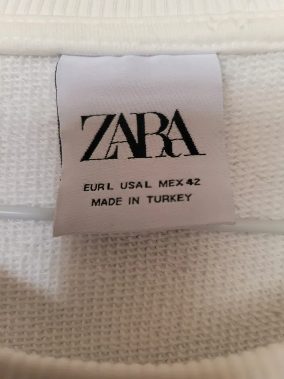 Buzo Zara - imagen 2