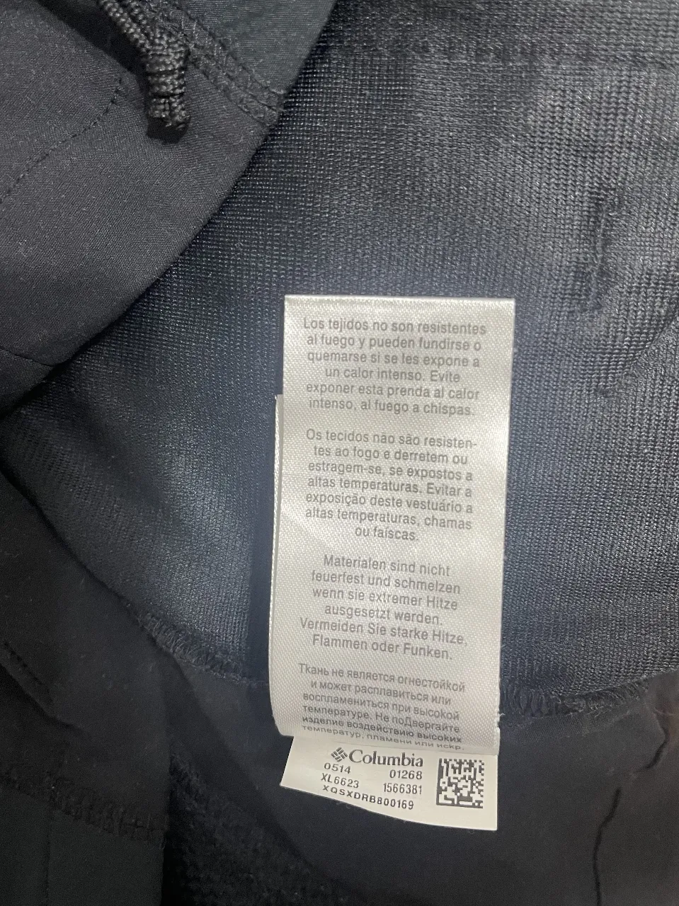 Campera Columbia - Vista 3