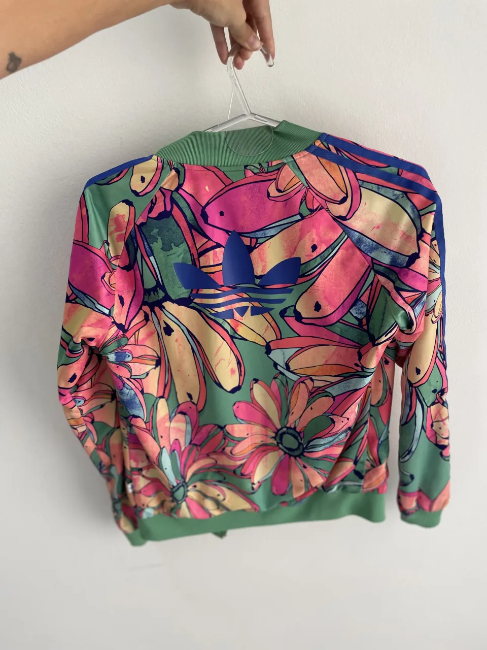 Campera adidas miniatura 2