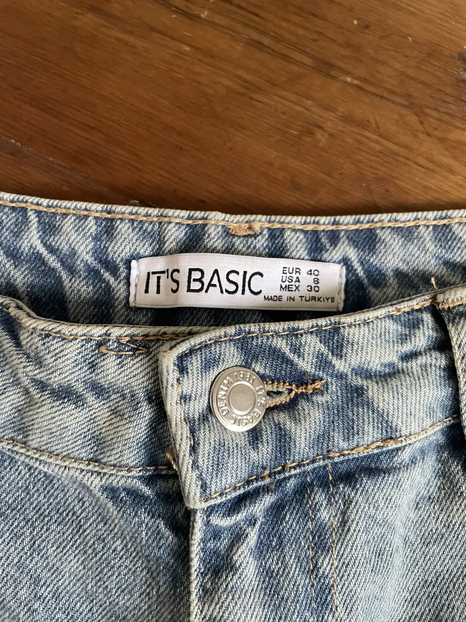 Short Its basic - imagen 4