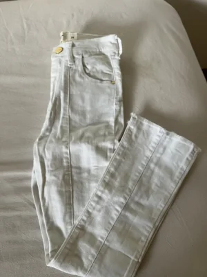 ginebra jeans