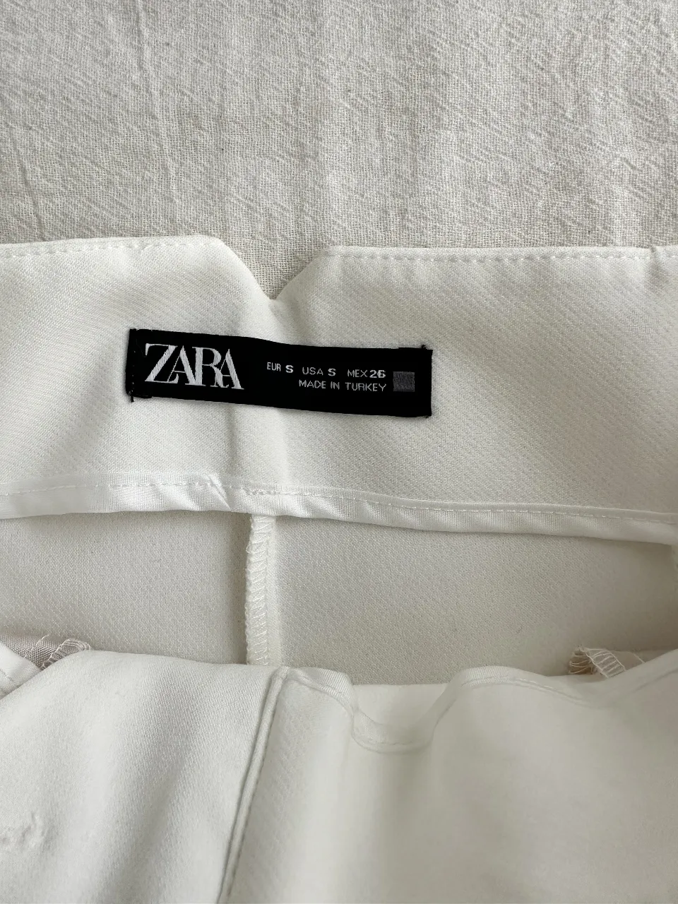 Pantalón Zara - imagen 4