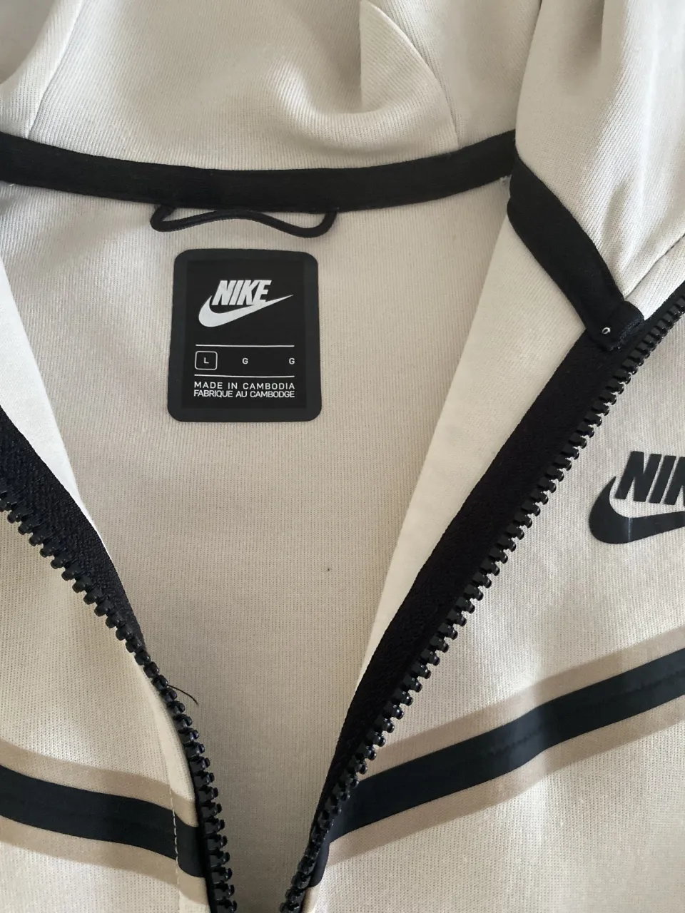 Buzo Nike - imagen 1