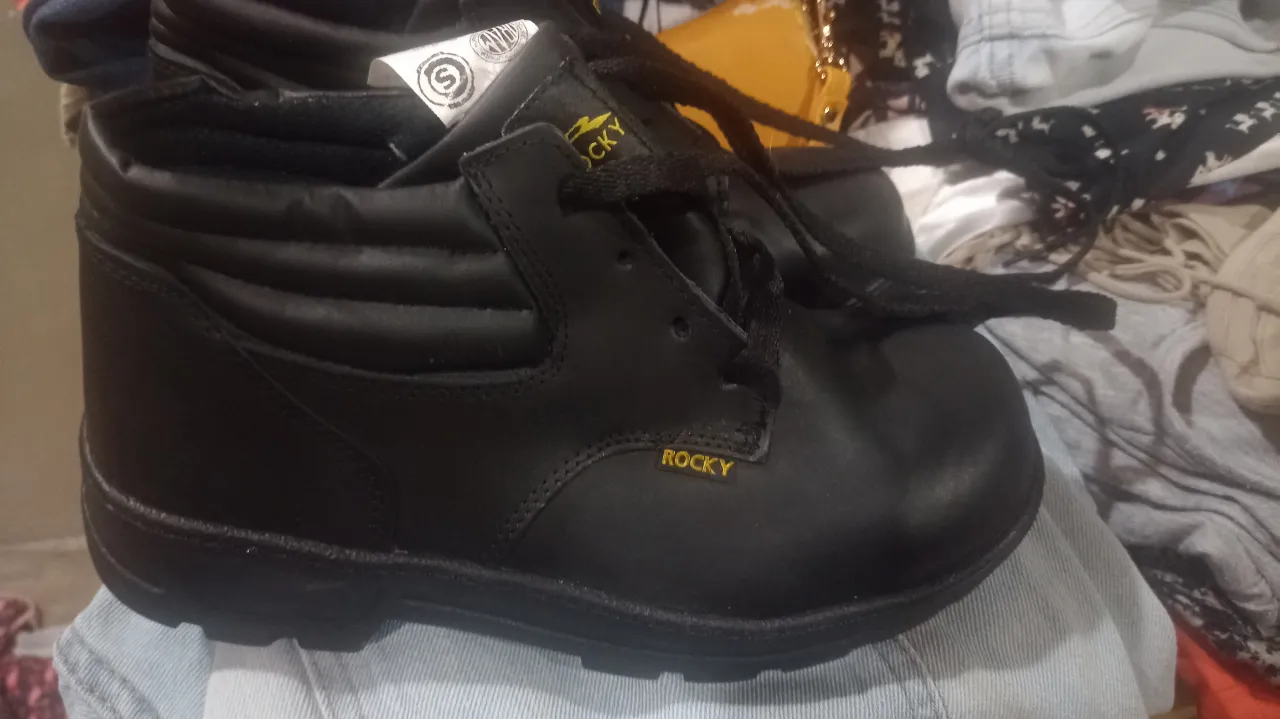 Calzado Rocky