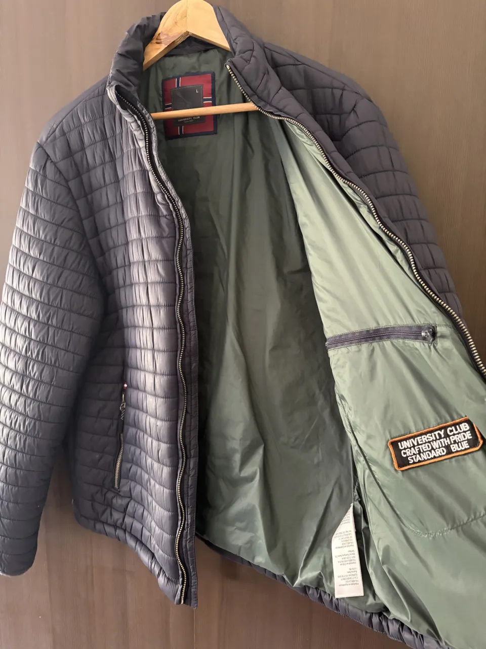 Campera University Club - imagen 3
