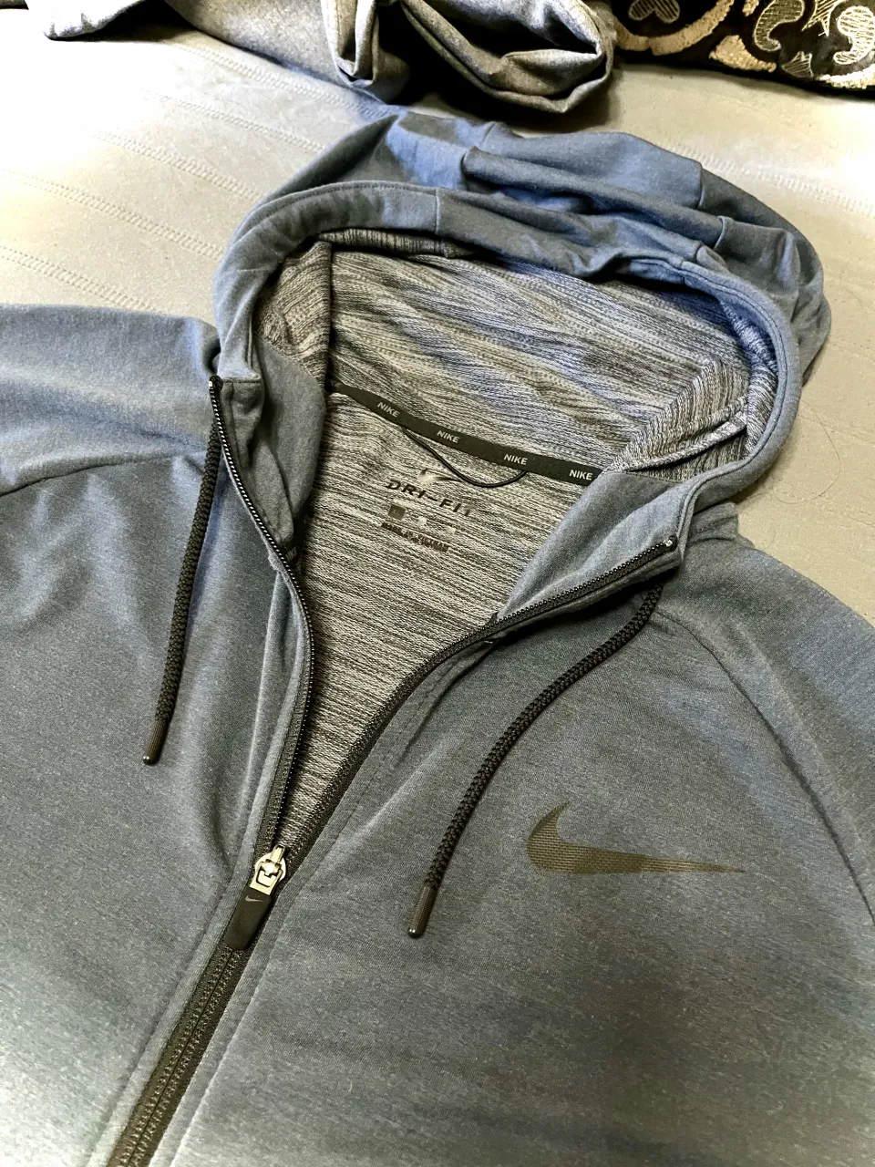 Buzo Nike - imagen 4