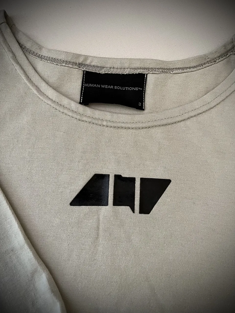 Remera Human Wear Solutions - imagen 2