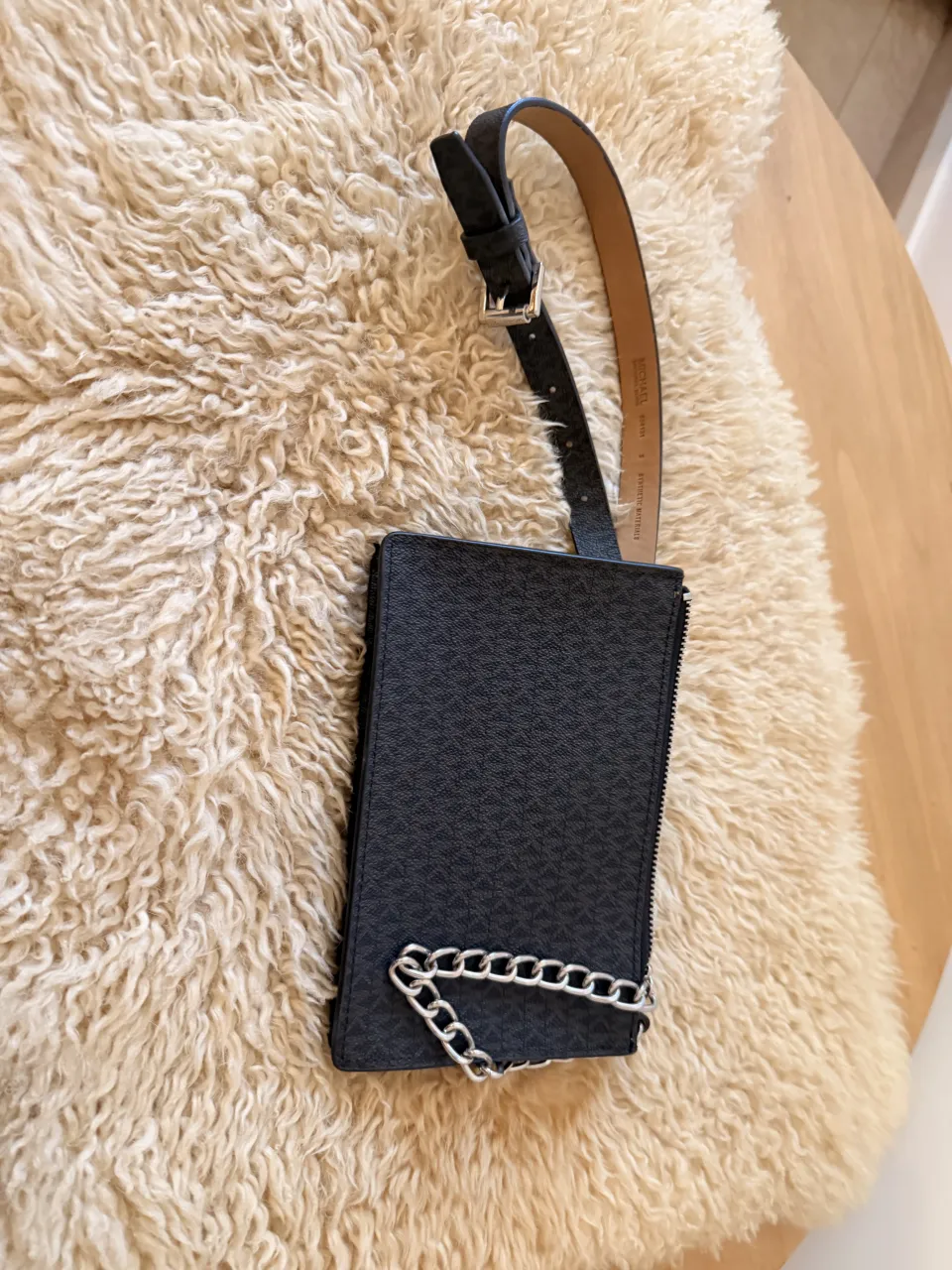 Riñonera Michael Kors - imagen 8