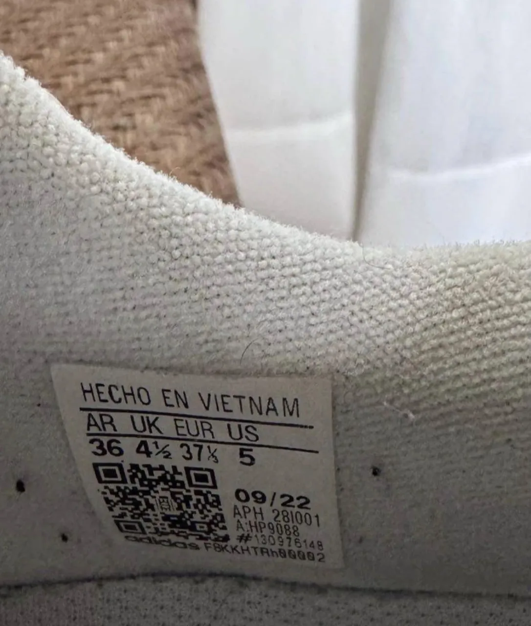 Zapatillas adidas miniatura 4