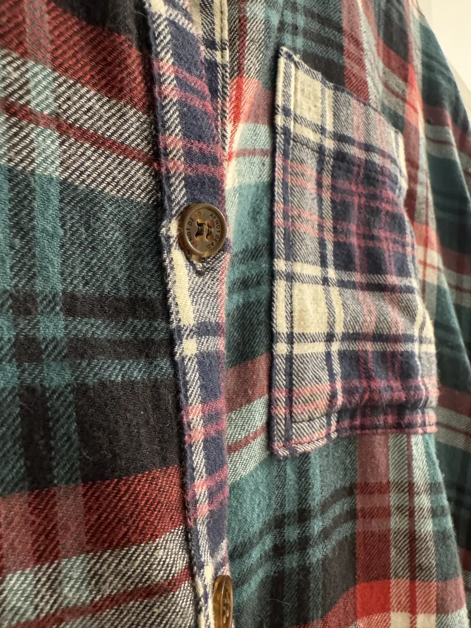 Camisa Ay Not Dead - Vista 3