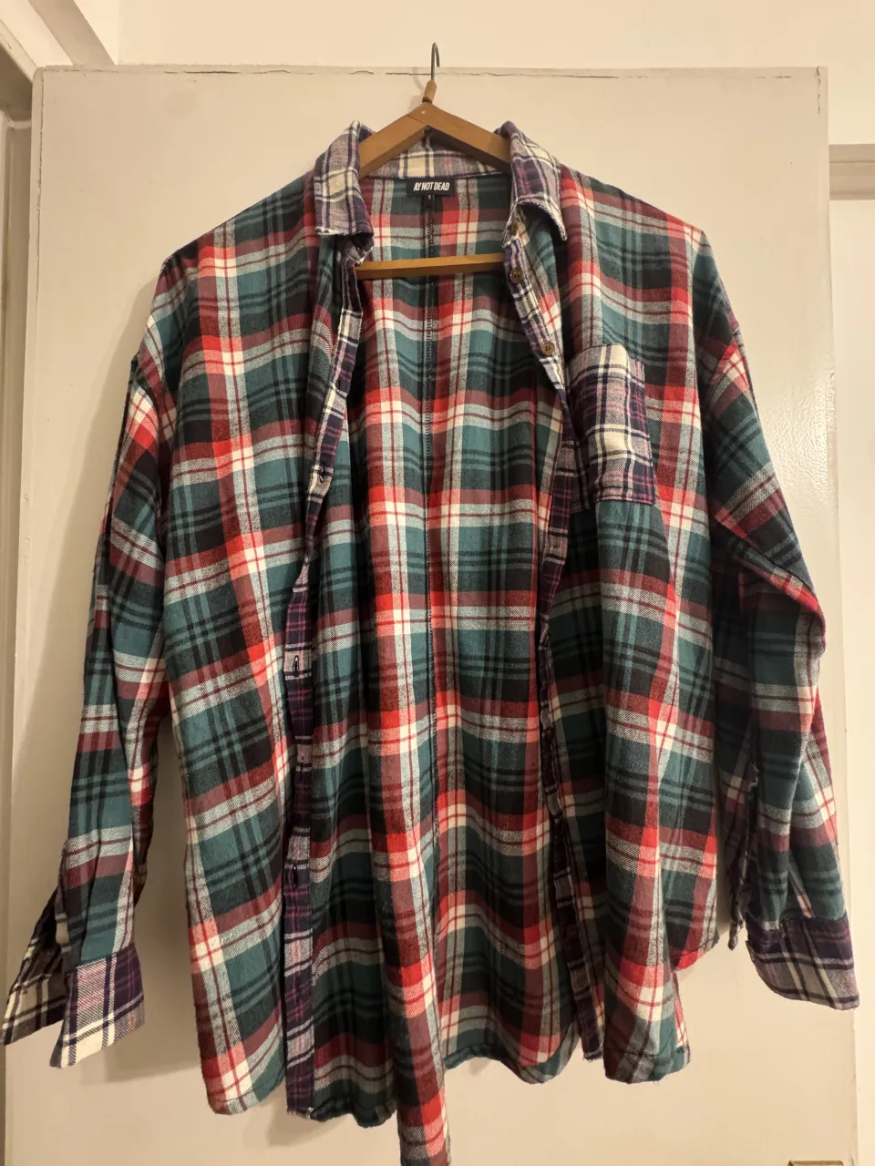 Camisa Ay Not Dead - Vista 2