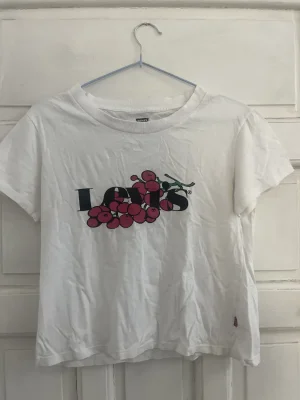 Levi's
