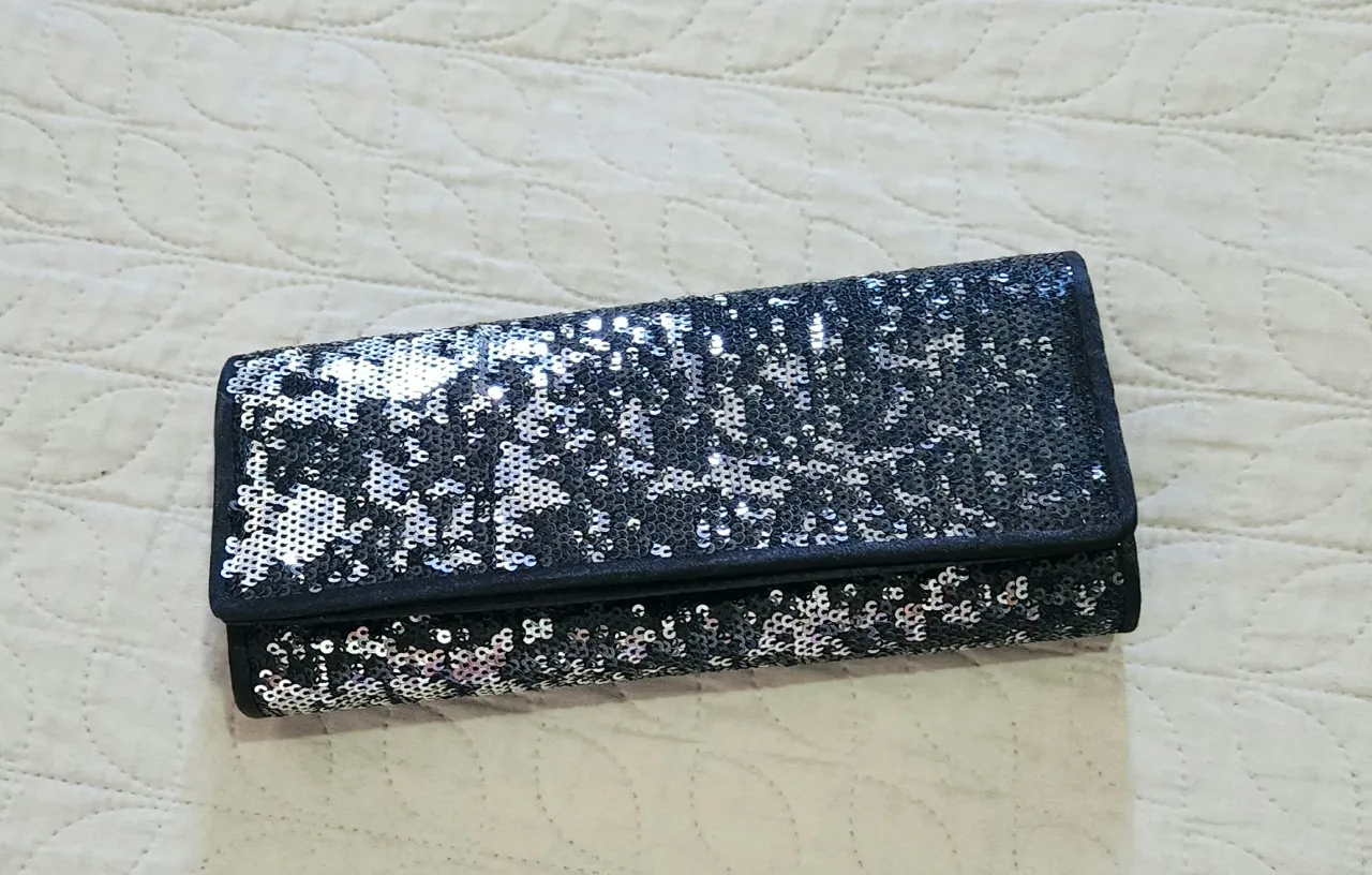 Cartera Entre lirios - imagen 1