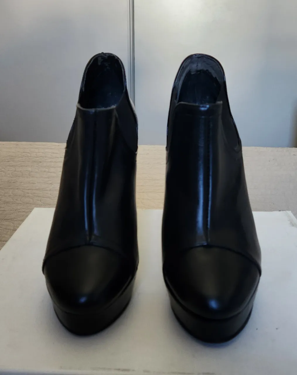 Borcegos Lola roca - Vista 3