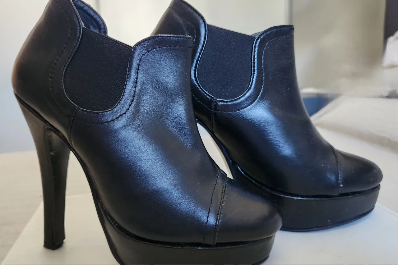 Borcegos Lola roca - Vista 4