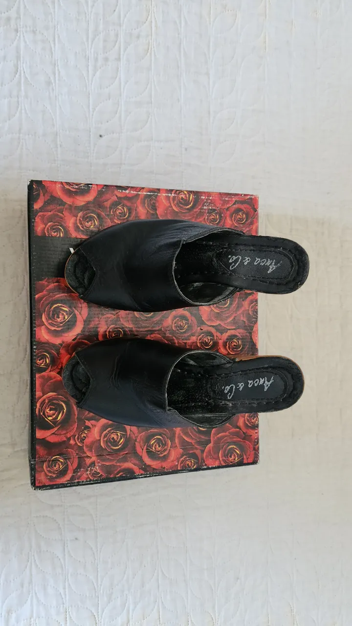 Zuecos Anca&co - Vista 3