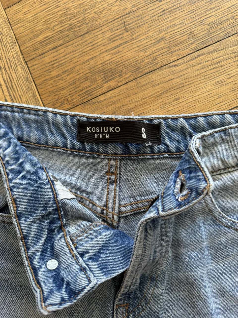 Short Kosiuko - Vista 3