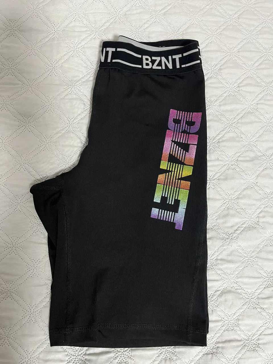 Short Biznet - imagen 1