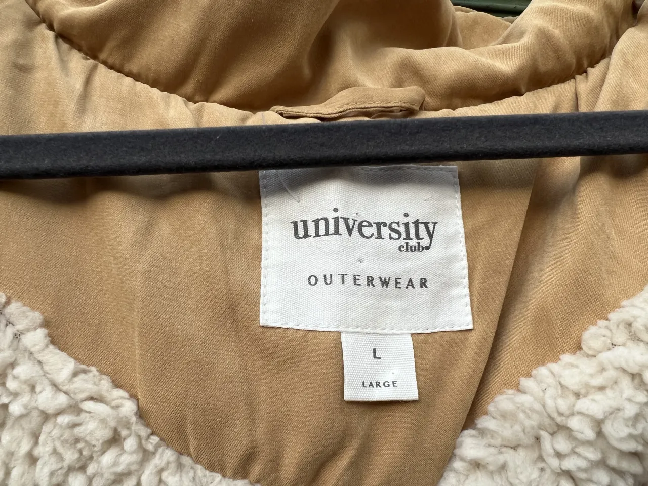 Campera University Club - imagen 3