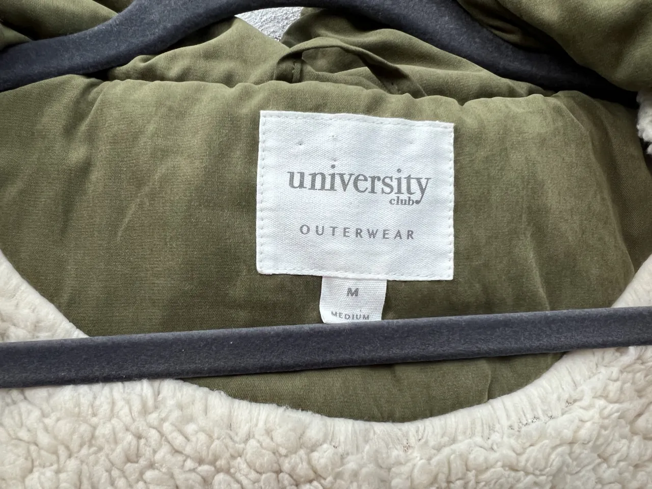 Campera University Club - imagen 3
