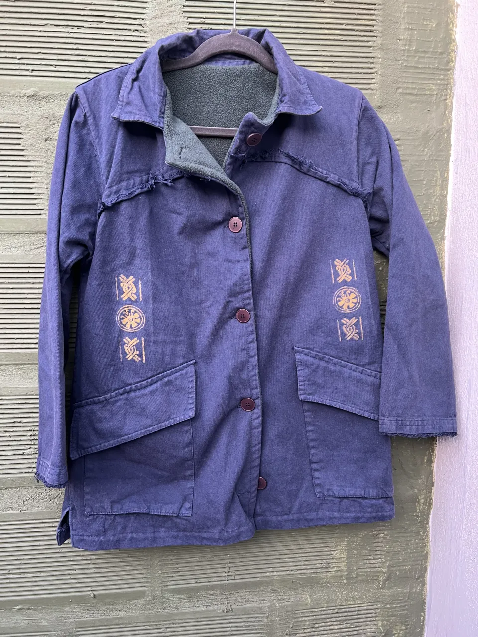 Campera A ≠ - imagen 1