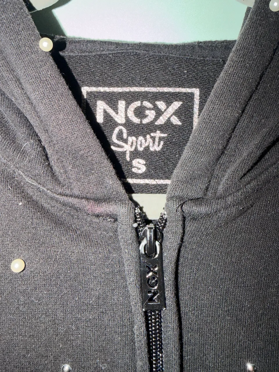 Buzo Ngx - imagen 2