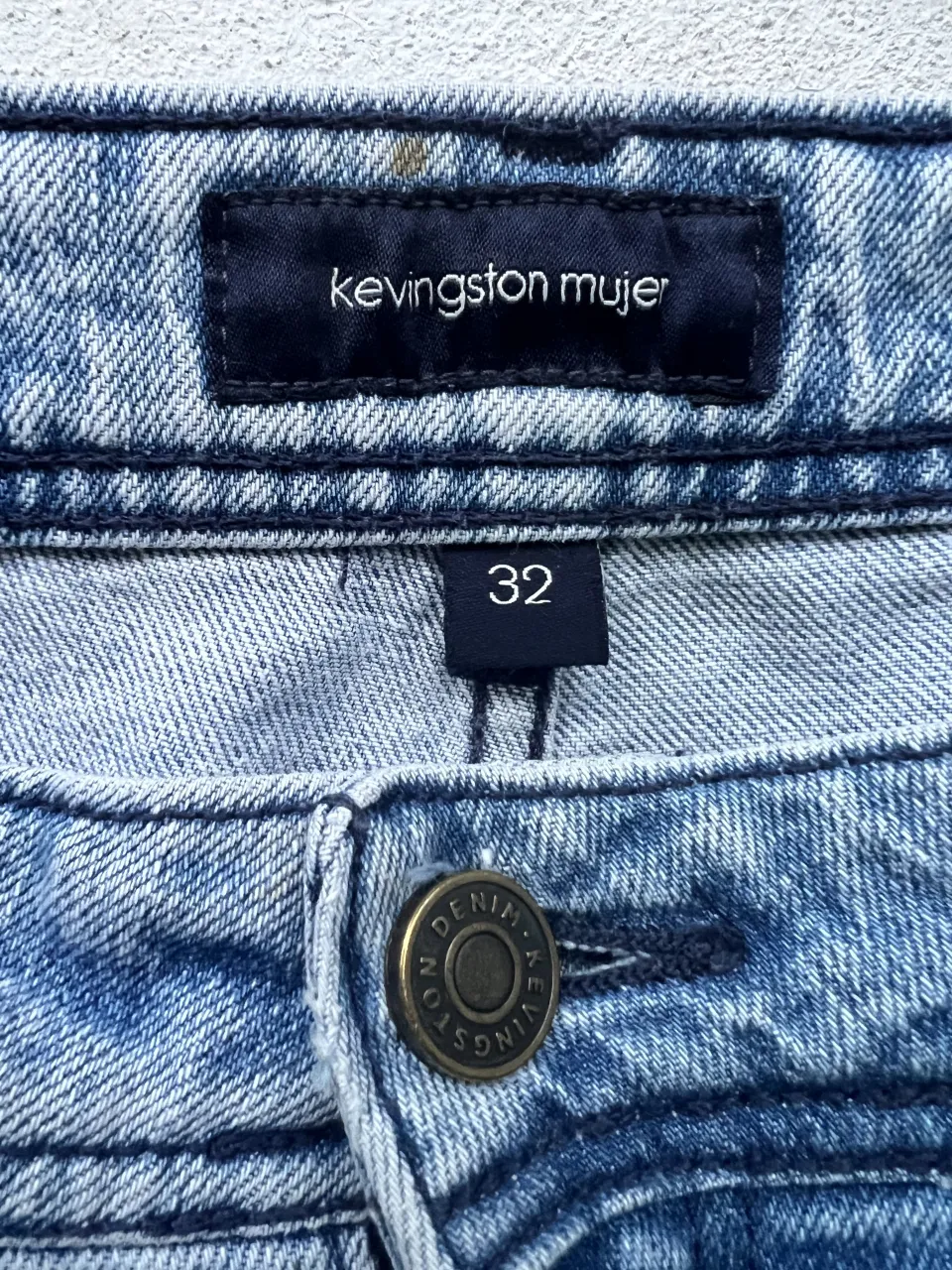 Jean Kevingston - imagen 2