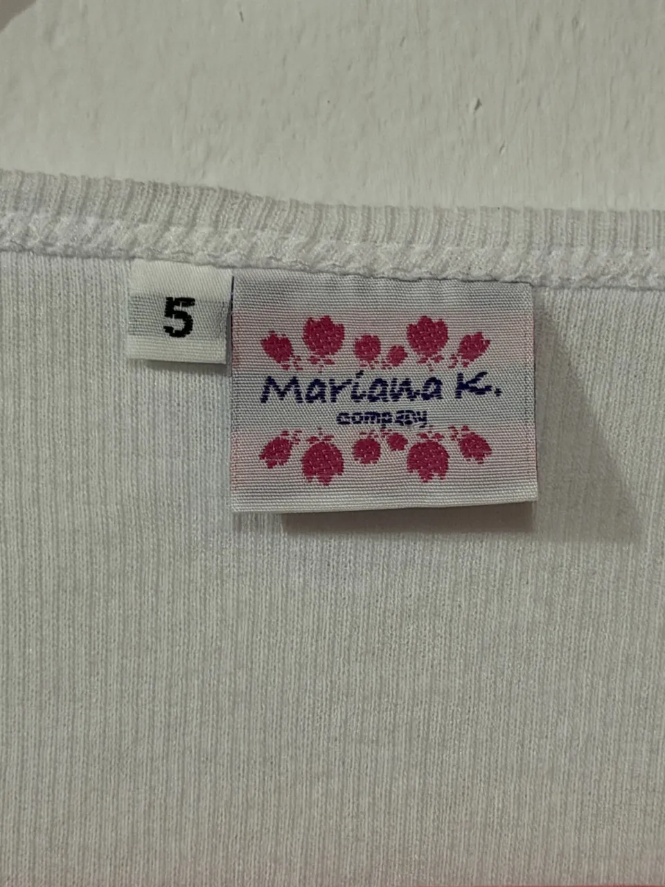 Remera A ≠ - imagen 2