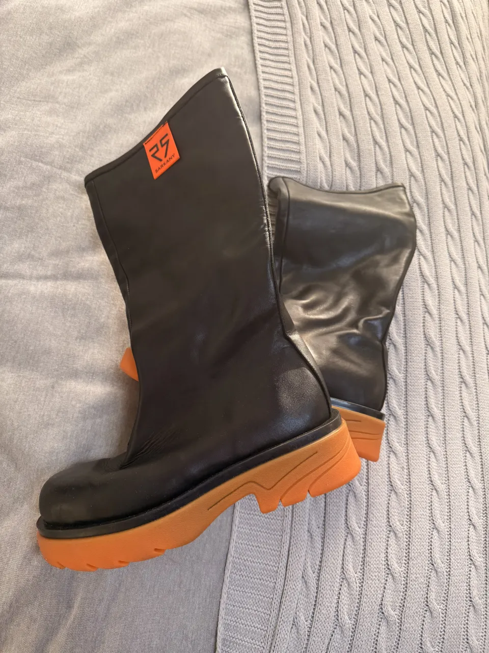 Borcegos Sarkany - imagen 1