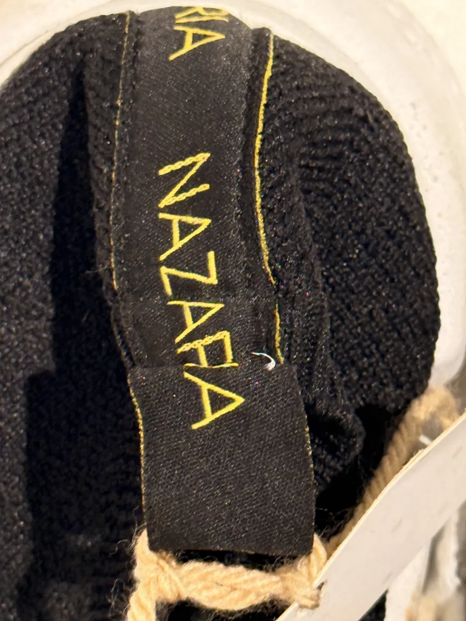 Zapatillas Nazaria - imagen 2