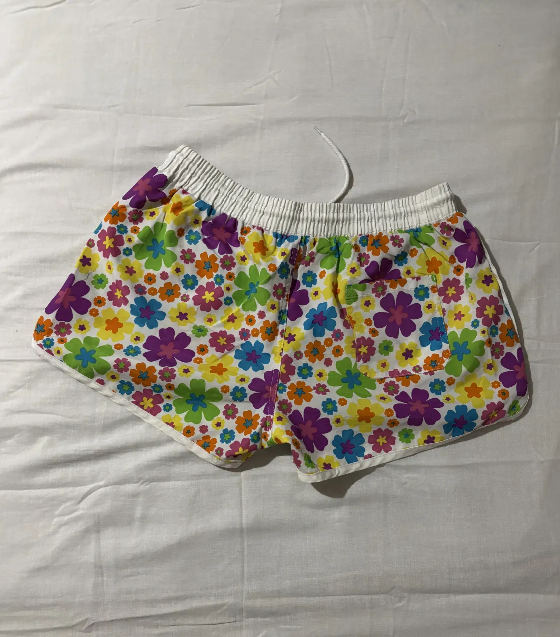 Short Sin marca miniatura 2