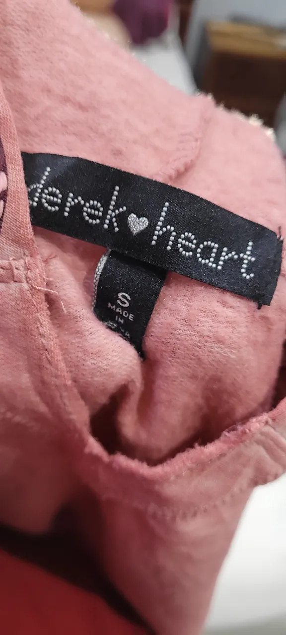 Buzo Derek heart - Vista 3