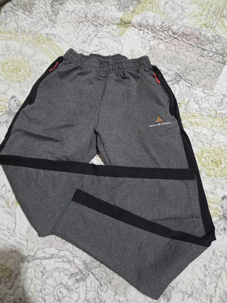 Ropa deportiva Urban luxury - imagen 2