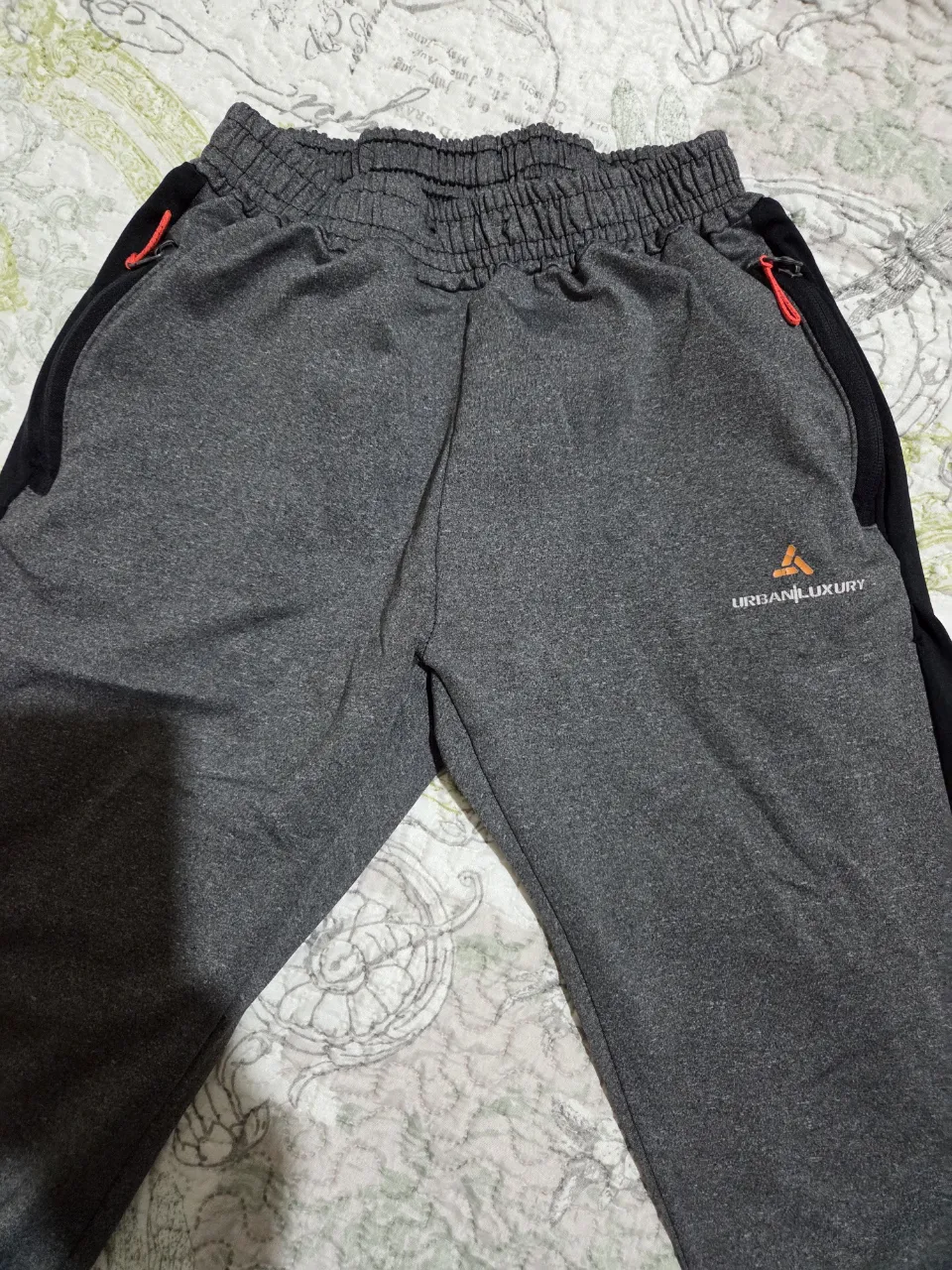 Ropa deportiva Urban luxury - imagen 1
