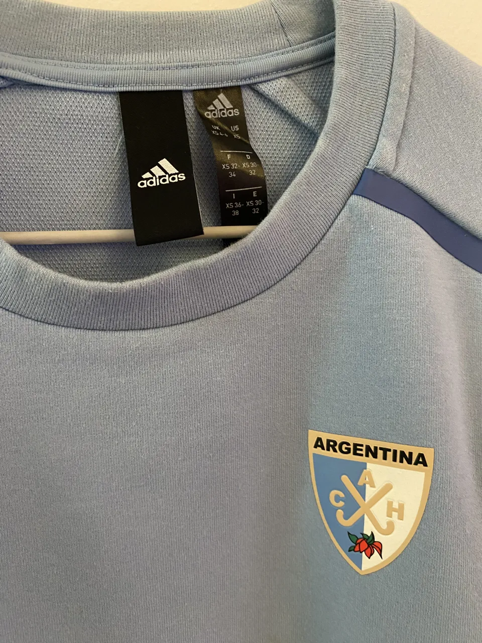Buzo adidas - imagen 4