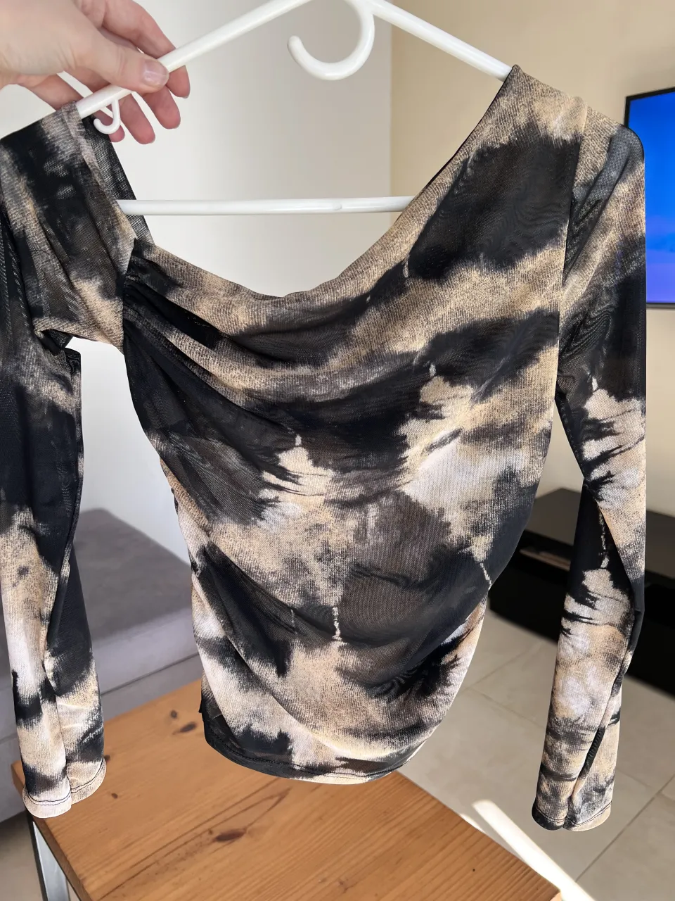Remera A ≠ - imagen 2