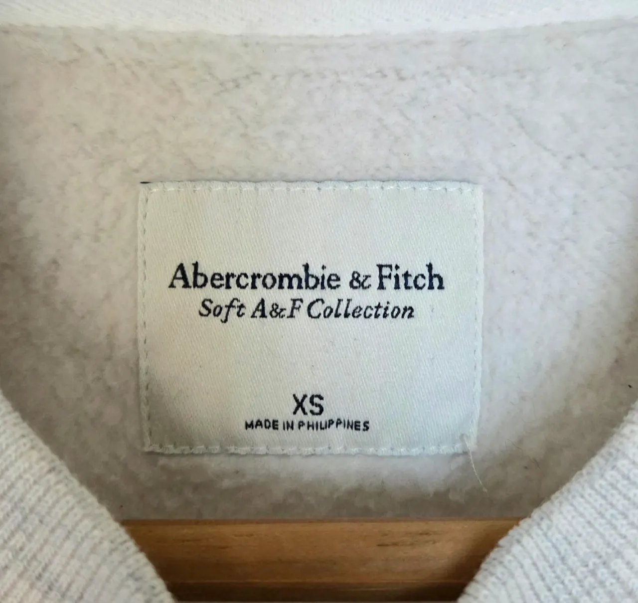 Buzo Abercrombie & Fitch - imagen 5