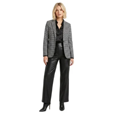 Banana Republic