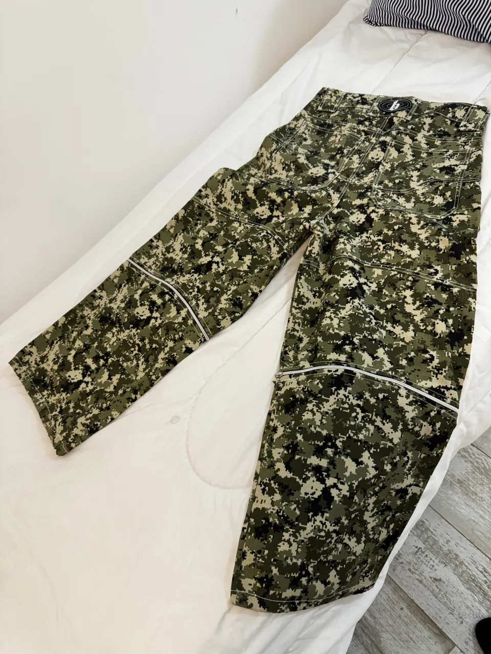 Pantalón Black secuency - imagen 2