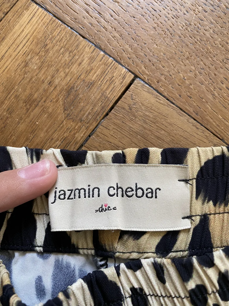 Short Jazmín Chebar - imagen 2