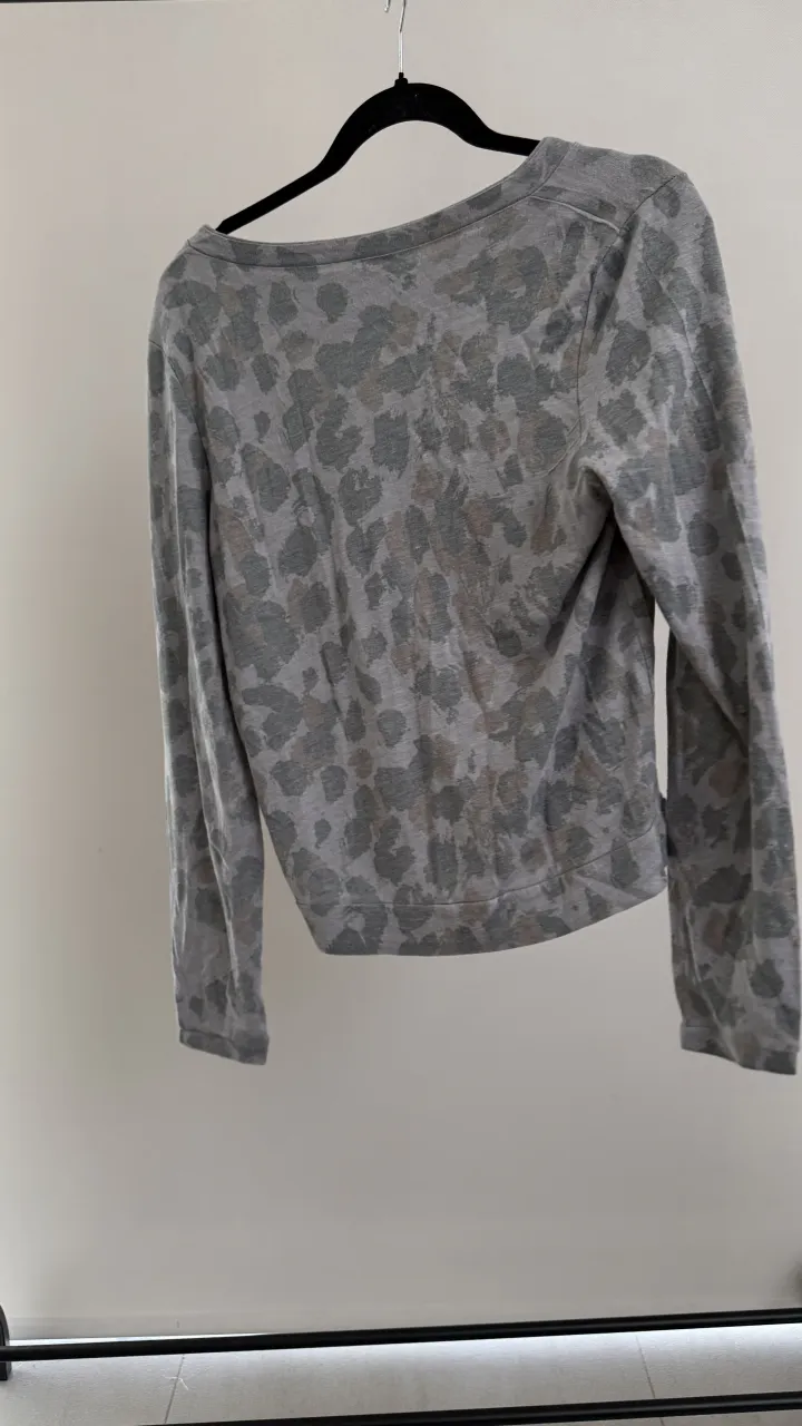 Cardigan Leutthe - imagen 2