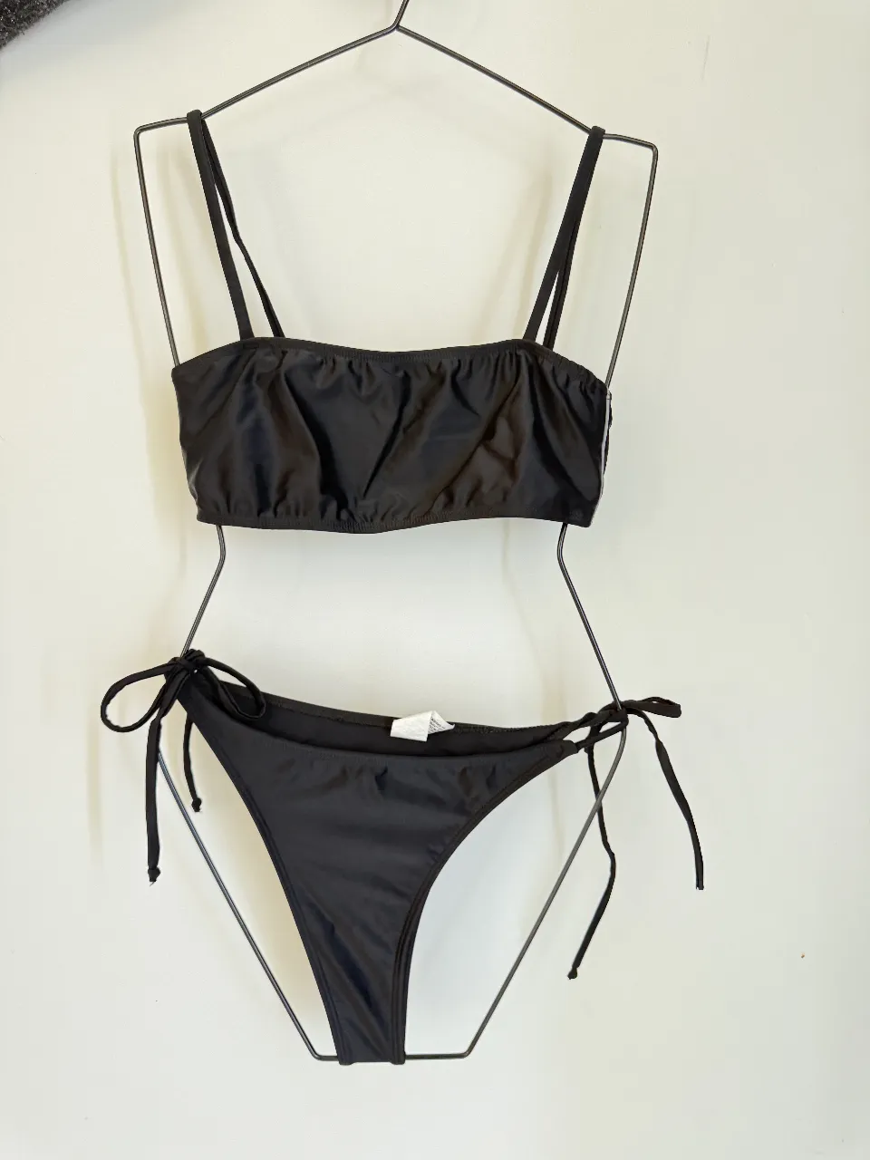 Bikini 47 Street - imagen 2