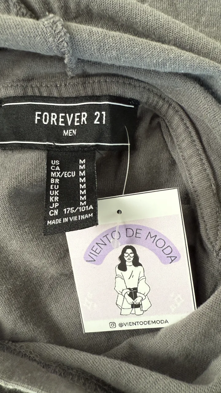 Buzo Forever 21 - imagen 4