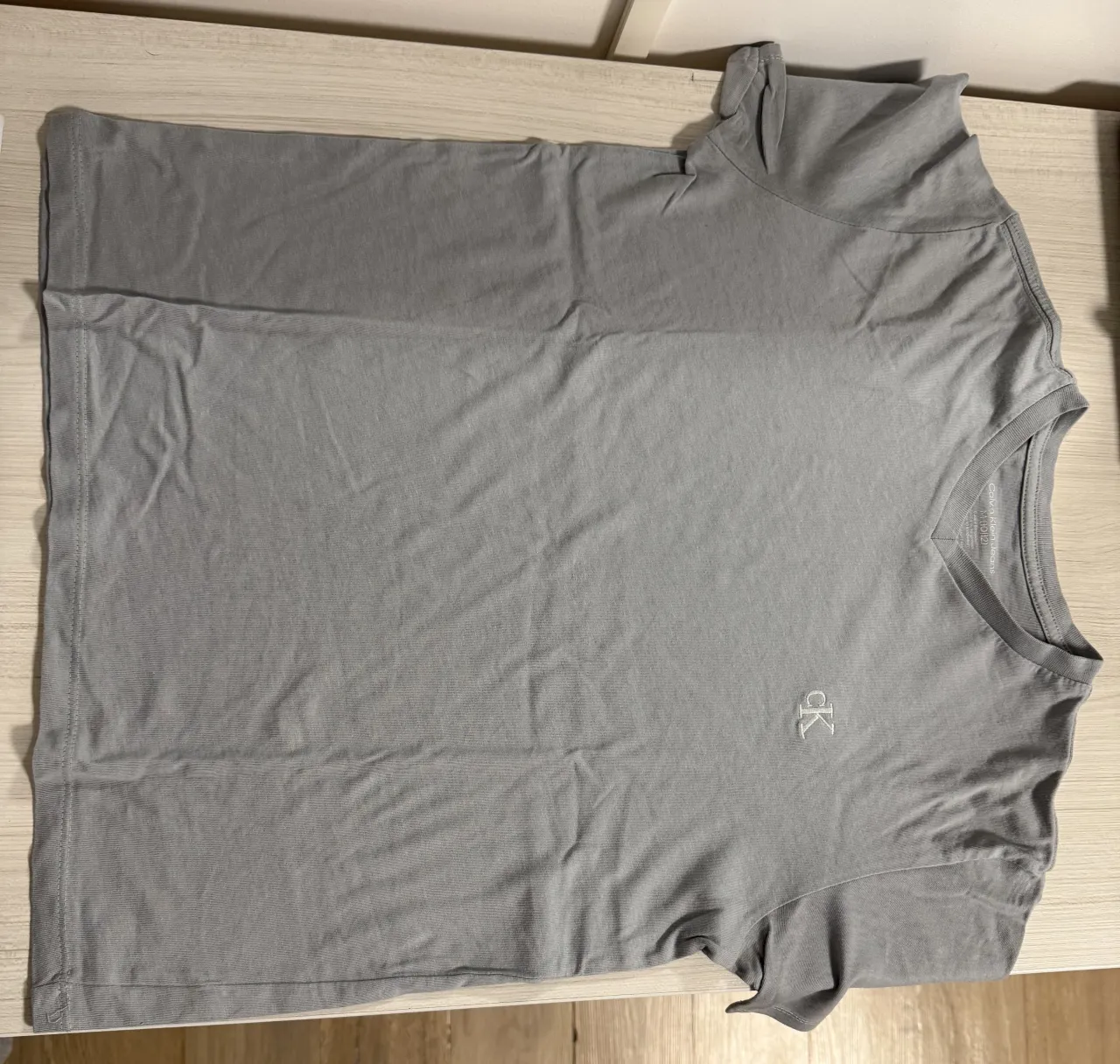 Remera Calvin Klein - imagen 1