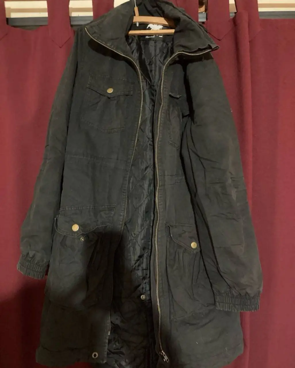 Campera Complot - imagen 1